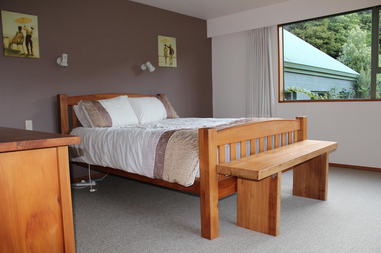 Tui Hideaway Bed & Breakfast Invercargill Exterior photo